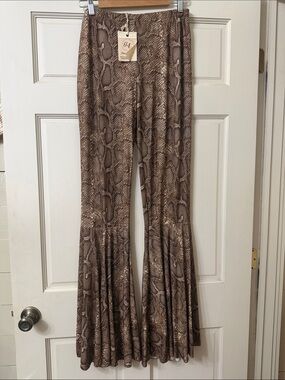 Grace Brown Snake-Pattern Flare Pants